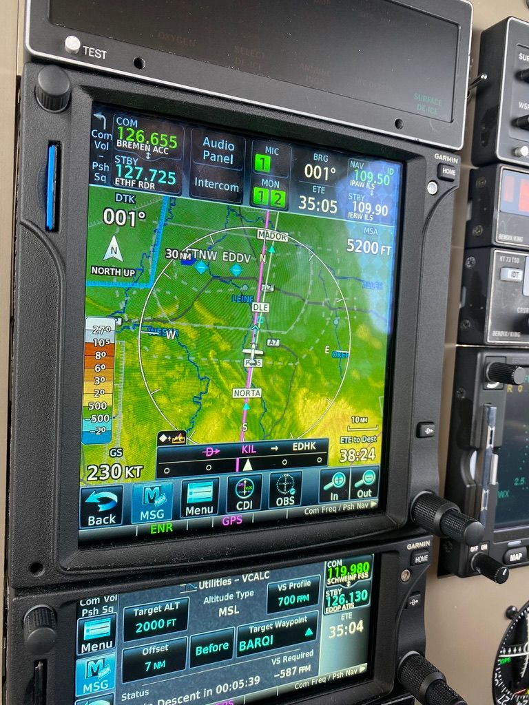 APEA Flight Academy Instagram - Pilotenausbildung und Flugtraining Einblicke